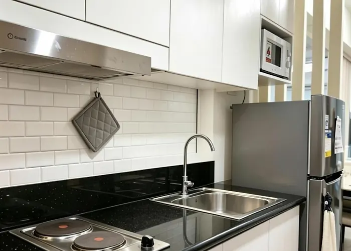 Modern Haven Staycation Near Moa - 1br At Shore3t1 -city View *